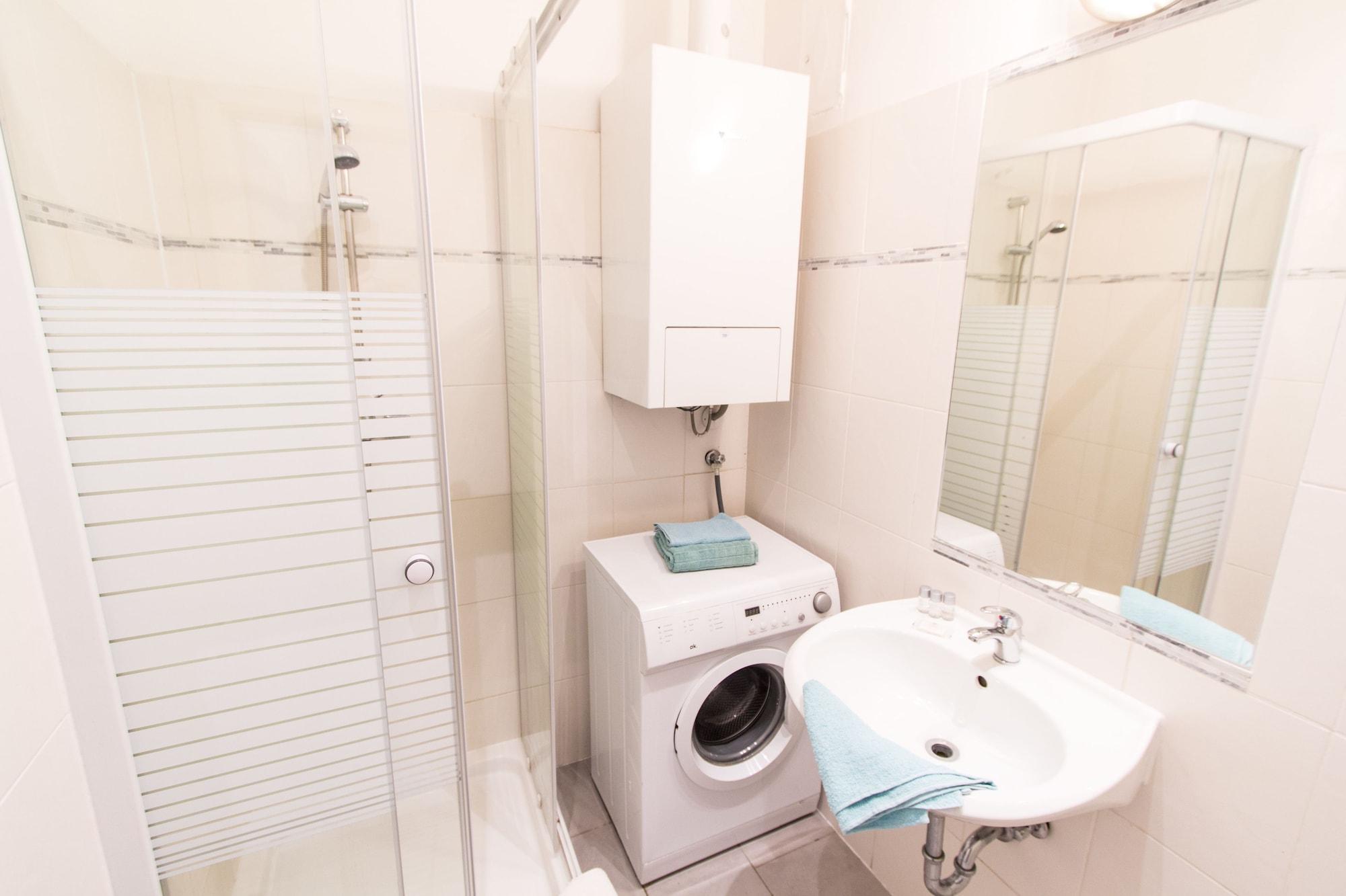 Apartment Troststrasse Wina Bagian luar foto